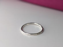 Load image into Gallery viewer, silver hammered ring band
