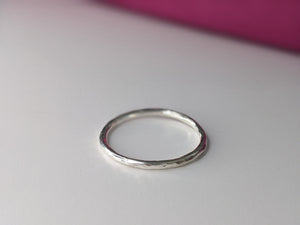 silver hammered ring band