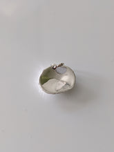 Load image into Gallery viewer, Solid sterling silver seashell pendant
